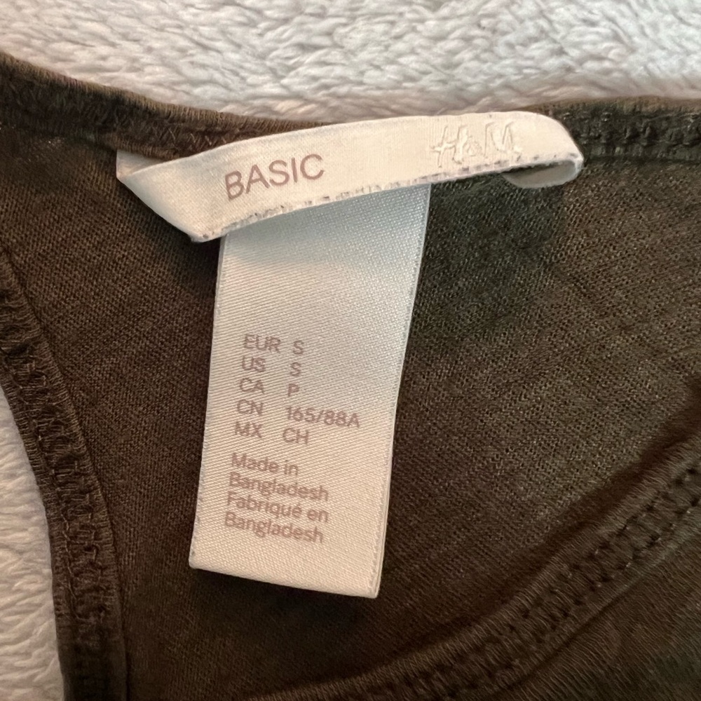 Camisole - Picture 2 of 3